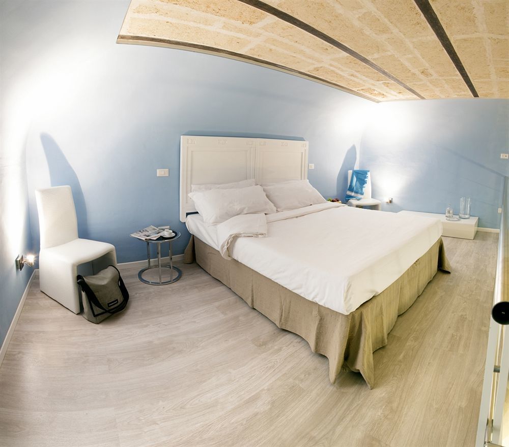 Palazzo Belsanti Bed & Breakfast Lecce Exterior photo