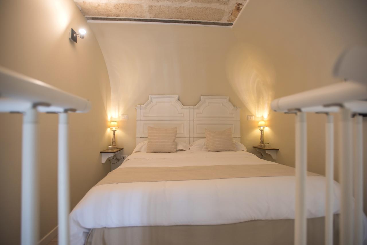Palazzo Belsanti Bed & Breakfast Lecce Exterior photo
